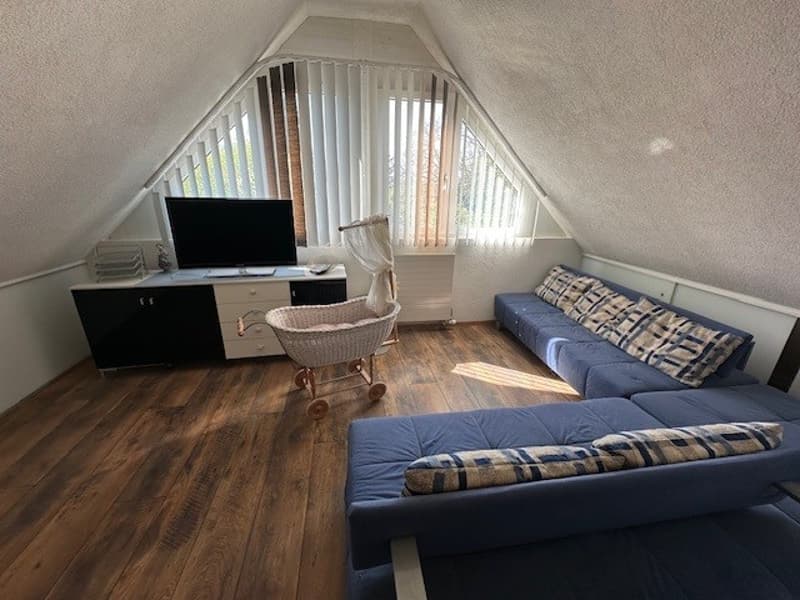Perfekt ausgebautes Studio im Dachgeschoss