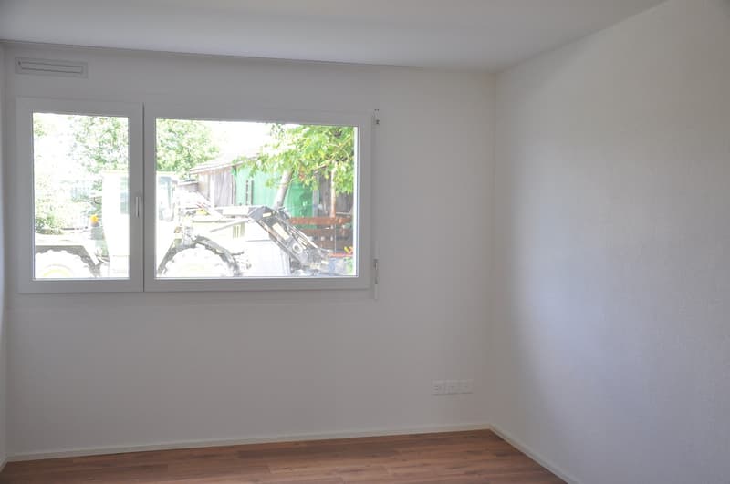 Moderne 3.5-Zimmer-Wohnung mit Balkon in Lupfig (4)