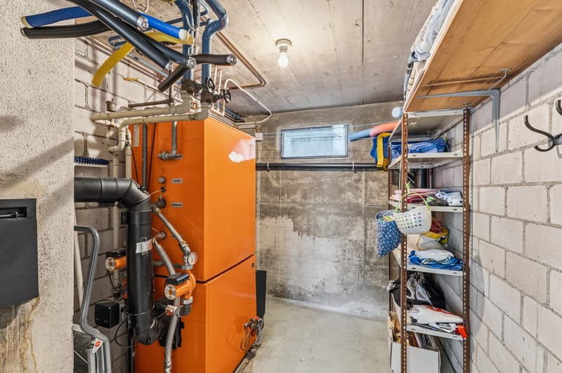 Terreno edificabile con casa unifamiliare esistente (16)