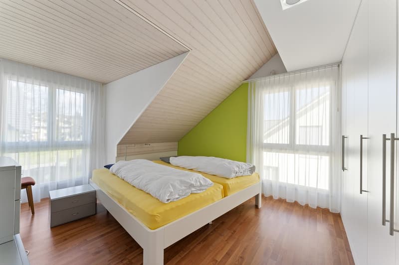 Helle 4.5-Zimmer-Maisonette-Wohnung mit grosszügigem Balkon (9)