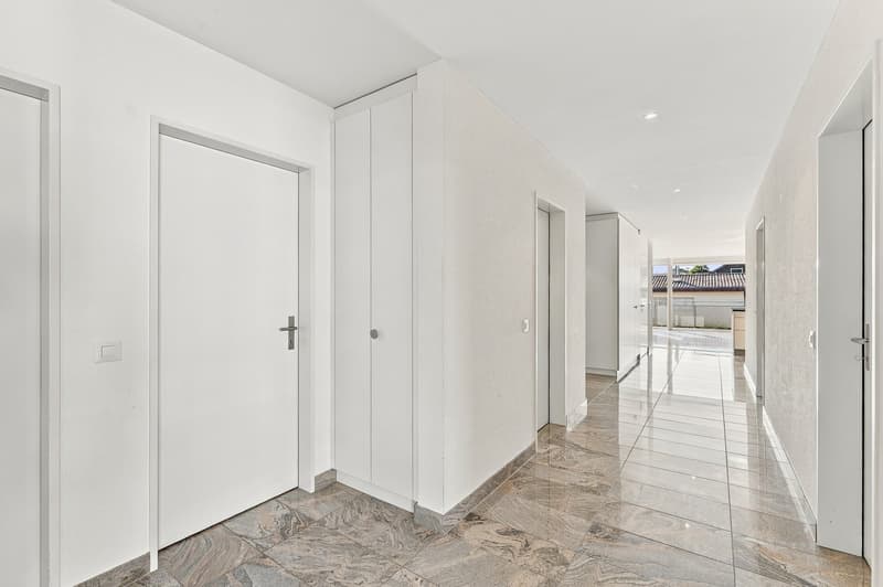 Helle 5.5-Zimmer-Wohnung mit grossem Balkon in Muri AG (14)