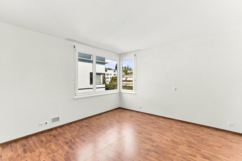 Helle 5.5-Zimmer-Wohnung mit grossem Balkon in Muri AG (9)