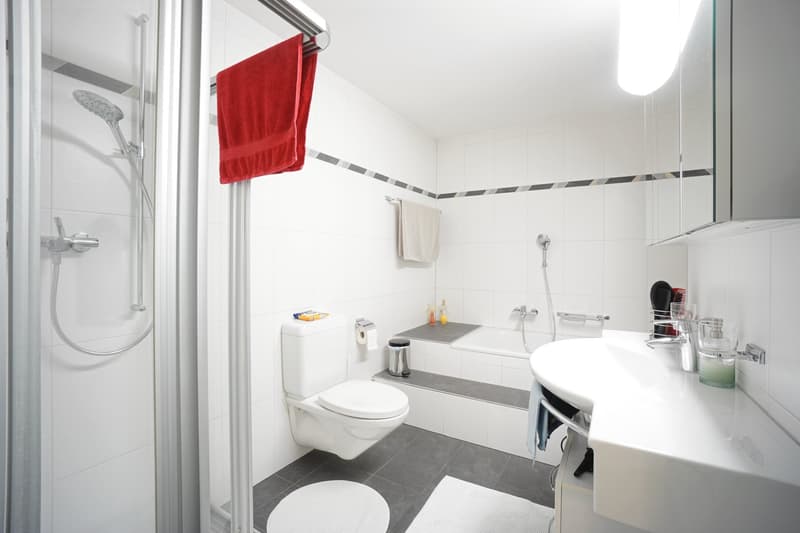 Well-maintained 4.5-room maisonette apartment in an attractive and tax-friendly municipality (12)