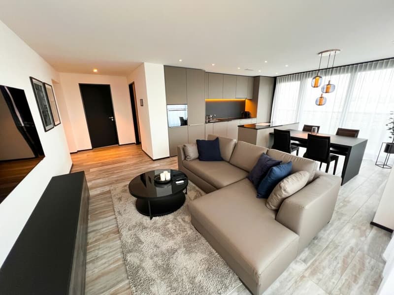 Über den Dächern von Dübendorf mit Welcome Geschenk (1)