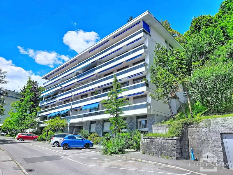 Apartment with 3.5 rooms and beautiful view of the lake (8)