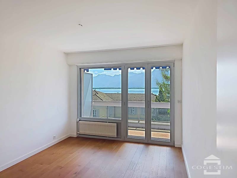 Apartment with 3.5 rooms and beautiful lake view (6)