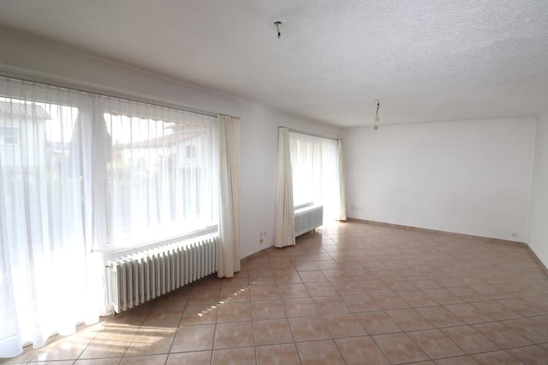 Charmantes 4.5-Zimmer-Einfamilienhaus in Lengnau – sofort verfügbar! (3)