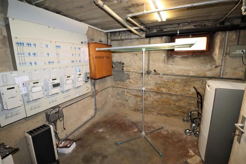 Renoviertes Mehrfamilienhaus mit 4 Einheiten und 5% Bruttorendite (15)
