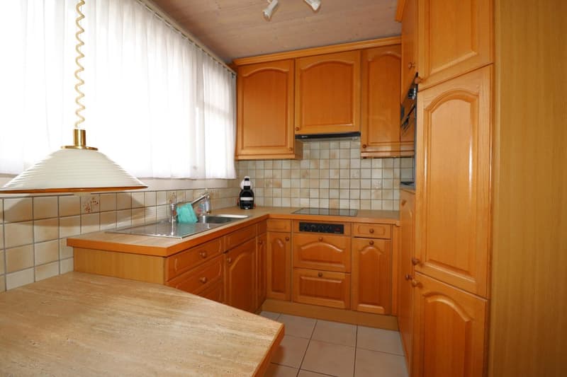 Freistehendes 4.5-Zimmer-Einfamilienhaus in ruhigem Wohnquartier (8)