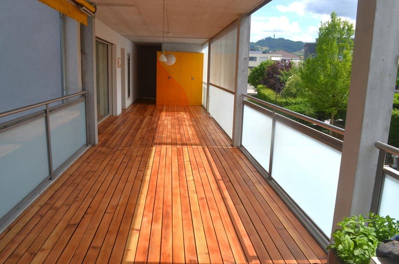 Moderne, lichtdurchflutete 3.5-Zimmer-Loft-Wohnung mit grosszügigem Balkon in Ostermundigen (10)