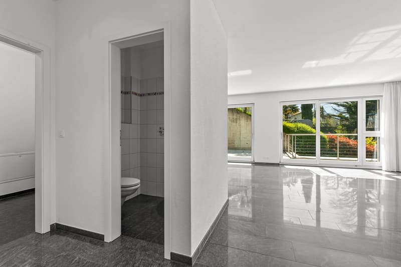Eingangsbereich mit Gäste-WC