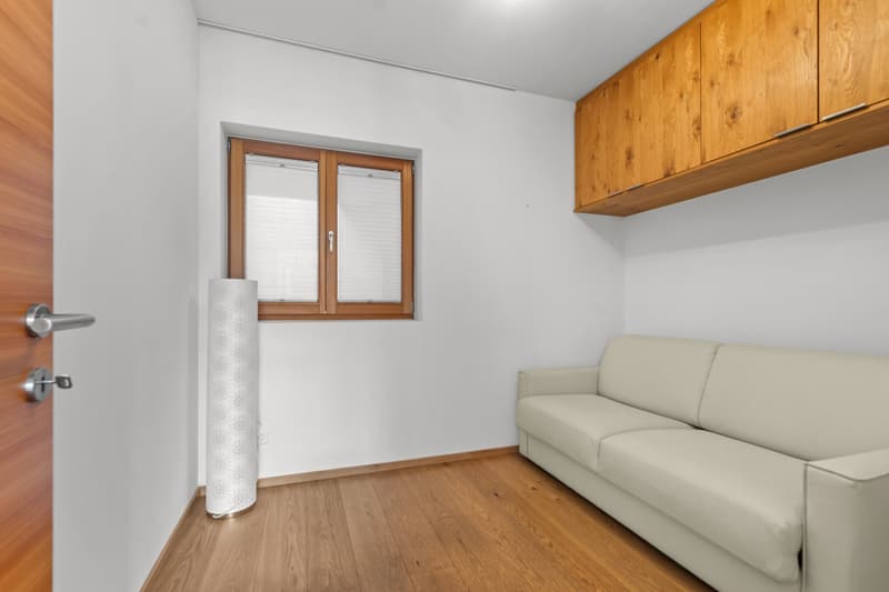 Charmante 3.5-Zimmer-Terrassenwohnung mit Ski-In/Ski-Out in Laax (4)