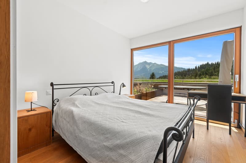 Charmante 3.5-Zimmer-Terrassenwohnung mit Ski-In/Ski-Out in Laax (2)