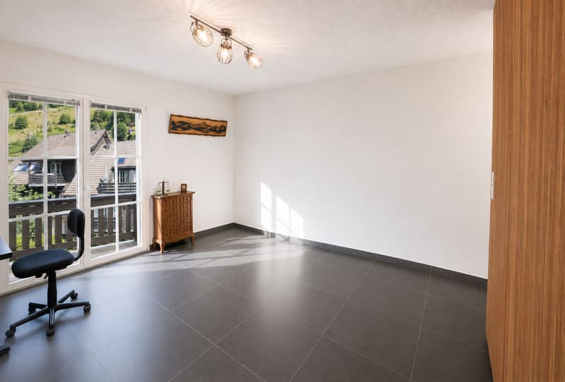 MOLESON | 2-ROOM APARTMENT (3)