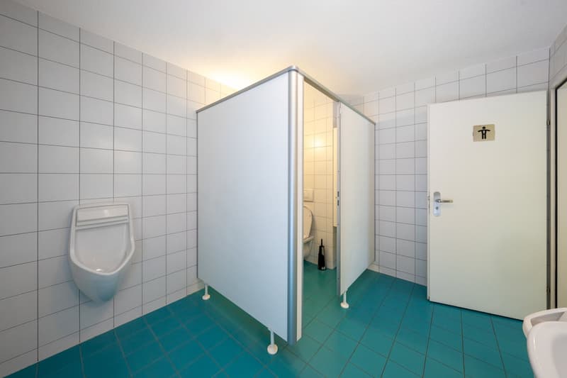 Espace de bureau spacieux de 7 pièces au 2e étage à Visp – à louer à partir de novembre 2026 (15)