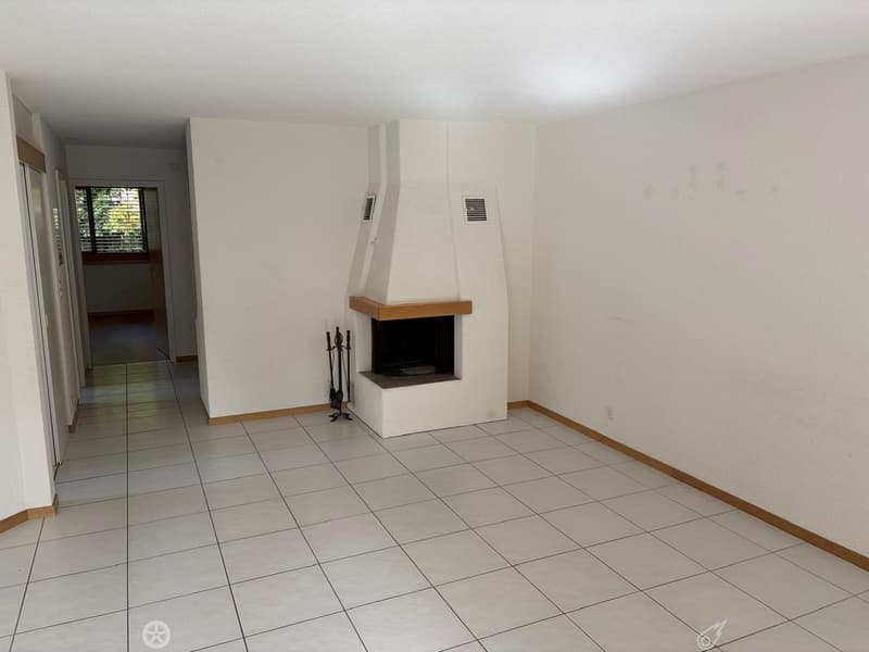 4.5-Zimmer Parterrewohnung an ruhiger Lage in Matten (4)
