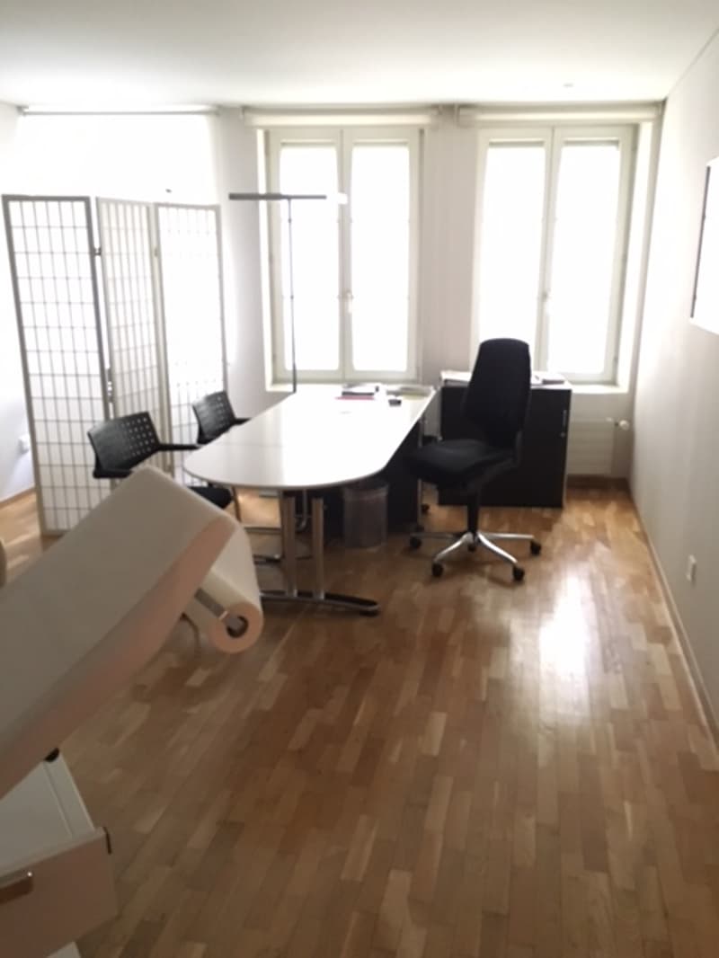 Bureau 1