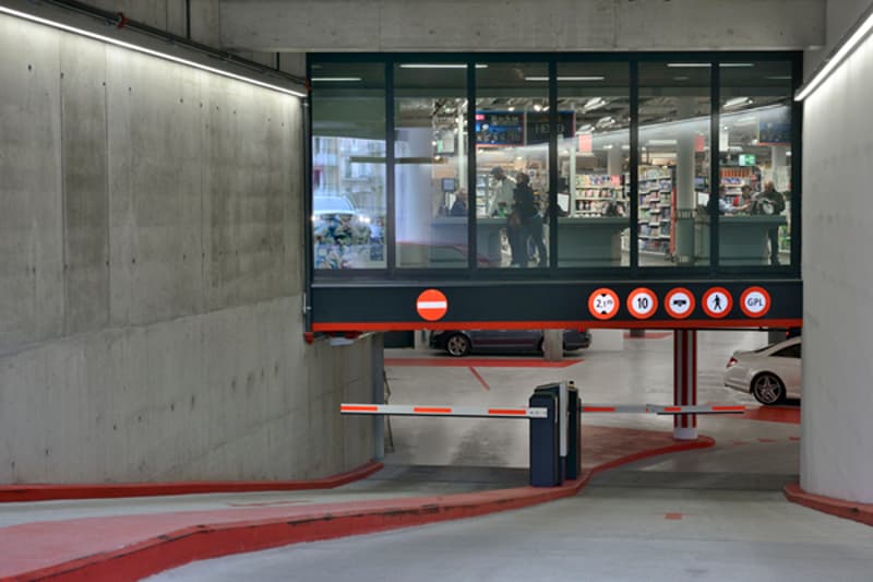 Entrée parking