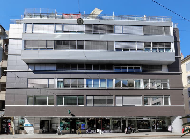 Façade
