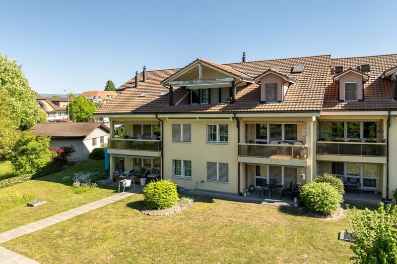 Appartement 5.5 pièces dans une maison de famille charmante directement sur le Lyssbach (1)