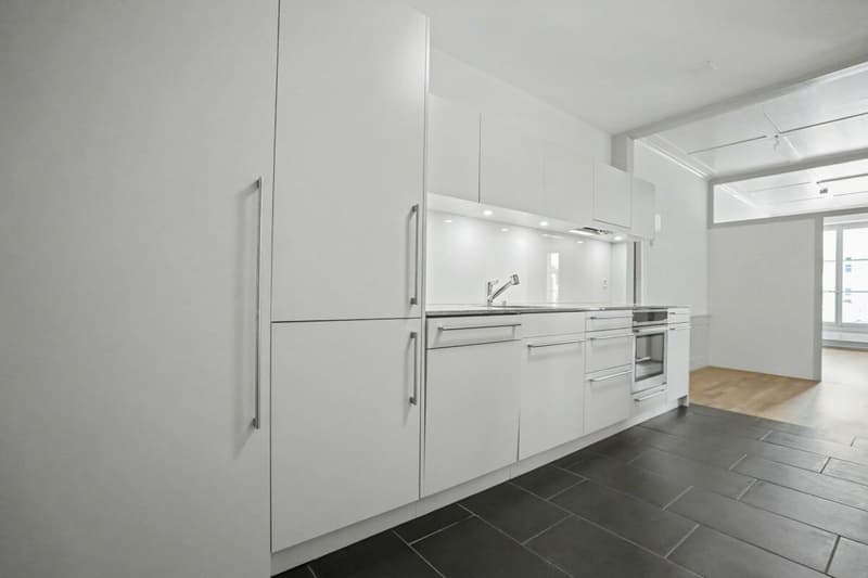 Appartement de 4,5 pièces dans un immeuble ancien au cœur d'Aarberger Stedtli ! (5)