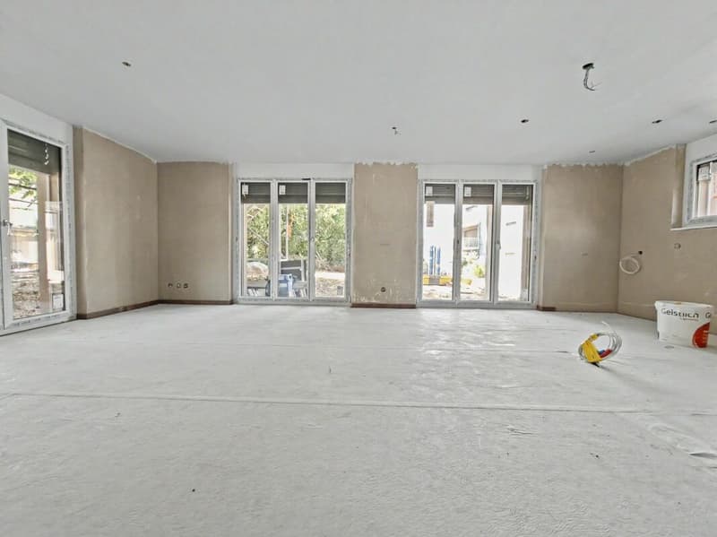 Erstvermietung einer top ausgestatteten 3.5-Zimmer-Parterrewohnung (2)