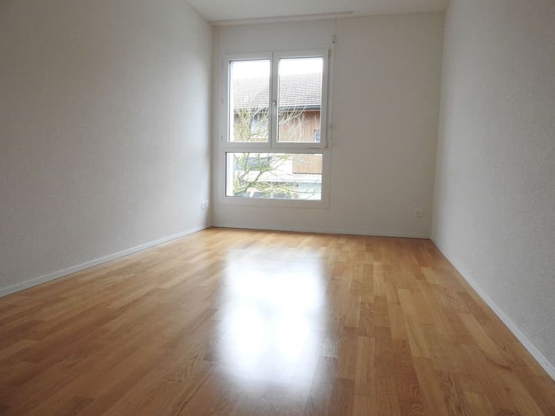 Helle 4.5-Zimmer-Parterrewohnung in familienfreundlichem Quartier (9)