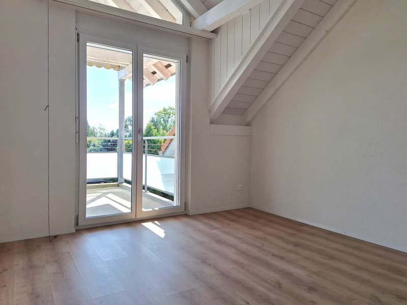 Sie suchen eine 3.5-Zimmer-Galeriewohnung? Schauen Sie rein! (5)