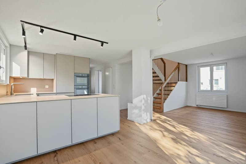 Wunderschönes Einfamilienhaus in Lyss (2)