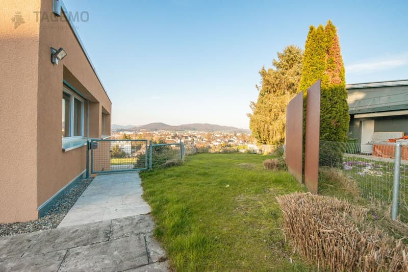 Modern & Exceptional with 290m2 usable space, well-maintained garden complex with chrome steel pool (12)