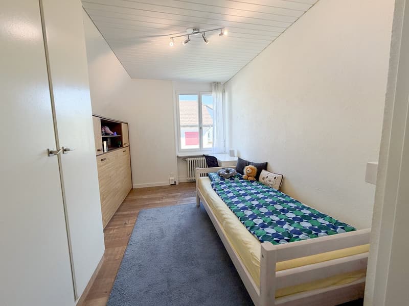 Charming 6.5 room single-family house in a quiet location in Oftringen (26)