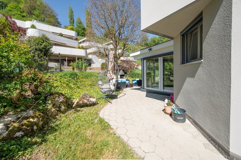 Elegance, light, and high-quality living with style and tranquility. (14)