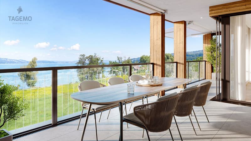 Loggia mit atemberaubender Seesicht