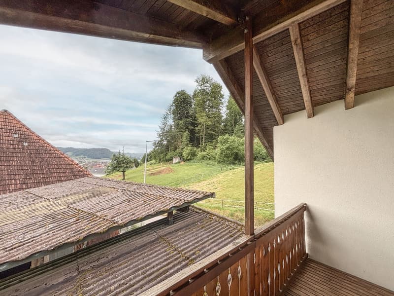 Balkon OG