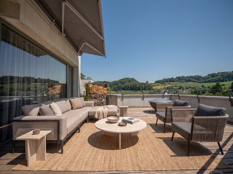 Terrasse / Lounge - Ebene 1 mit ca. 47m2