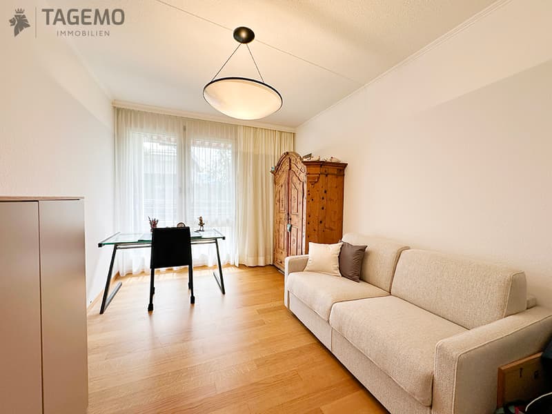 Zwei Gehminuten zum See. 100 m² Terrasse. Ein Freiraum, den man in Luzern nur selten findet. (11)