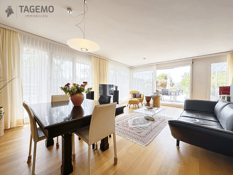 Zwei Gehminuten zum See. 100 m² Terrasse. Ein Freiraum, den man in Luzern nur selten findet. (5)