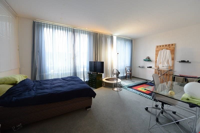 JETZT zu mieten: Wohnen im Loftformat auf 165m2 plus 50m2 Innenhof (3)