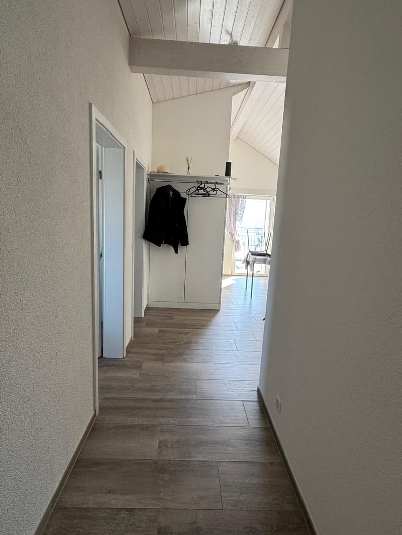 JETZT ZU MIETEN: 3.5-Zi-Whg mit Balkon (5)