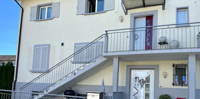 JETZT zu mieten: Vintage 4.5-Zi-Whg + DG mit Terrasse (1)