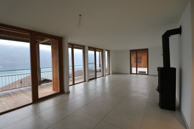 Lichtdurchflutete 3 ½ Zimmerwohnung mit grossem Balkon und traumhafter Seesicht (4)