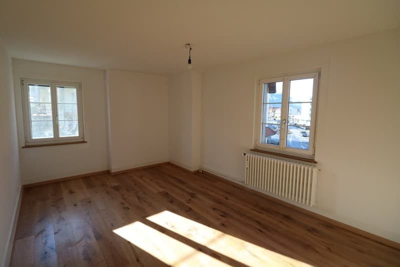 Schöne 4-Zimmerwohnung in Spiez (6)