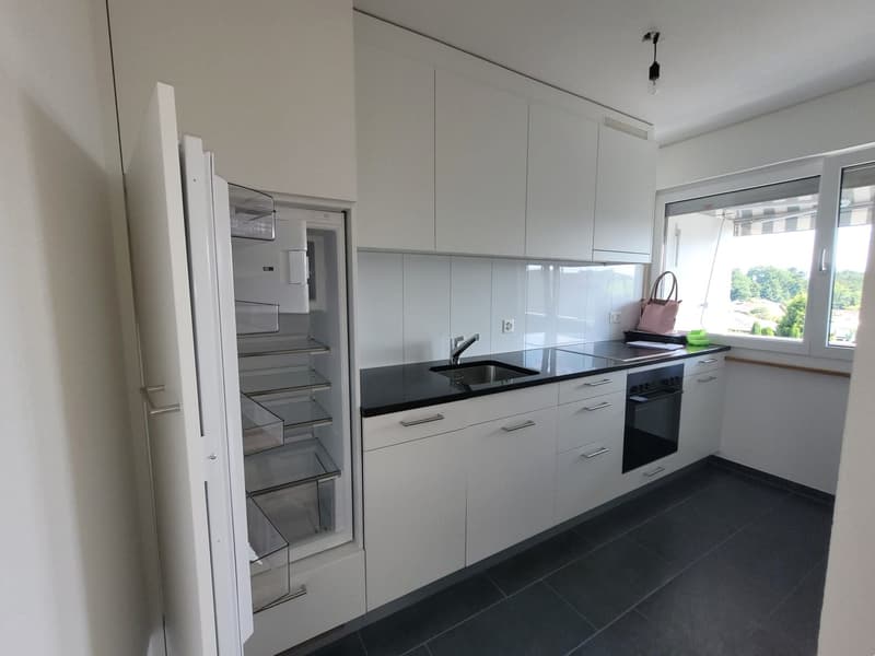 Helle 3 1/2--Zimmerwohnung in Zollikofen (3)
