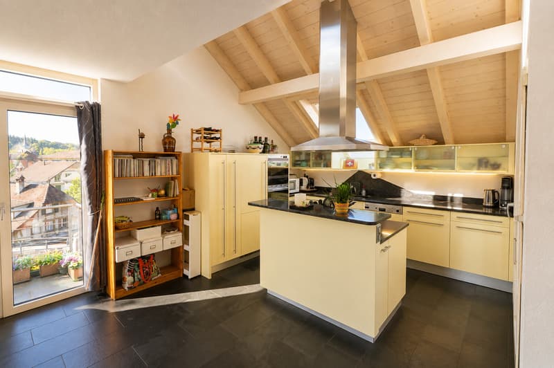 5 1/2 Zi. Duplex mit toller Dachterrasse (3)