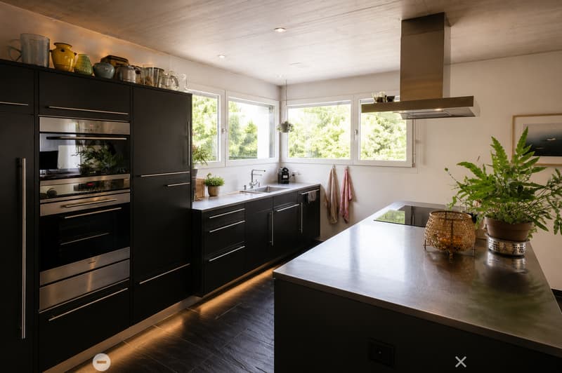 Moderne Architektur trifft auf familienfreundliches Wohnen (6)