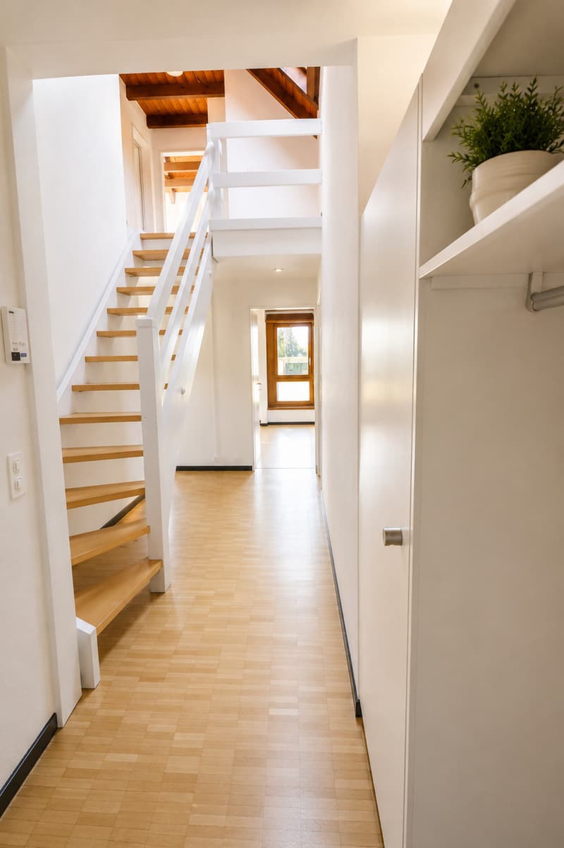 5,5 Zi. Duplex Wohnung im Dorfzentrum (8)