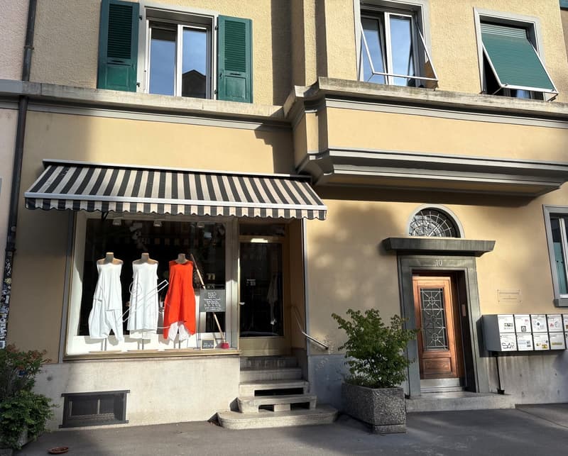 Charmantes Ladenlokal an der Moserstrasse 10 im Breitsch (2)