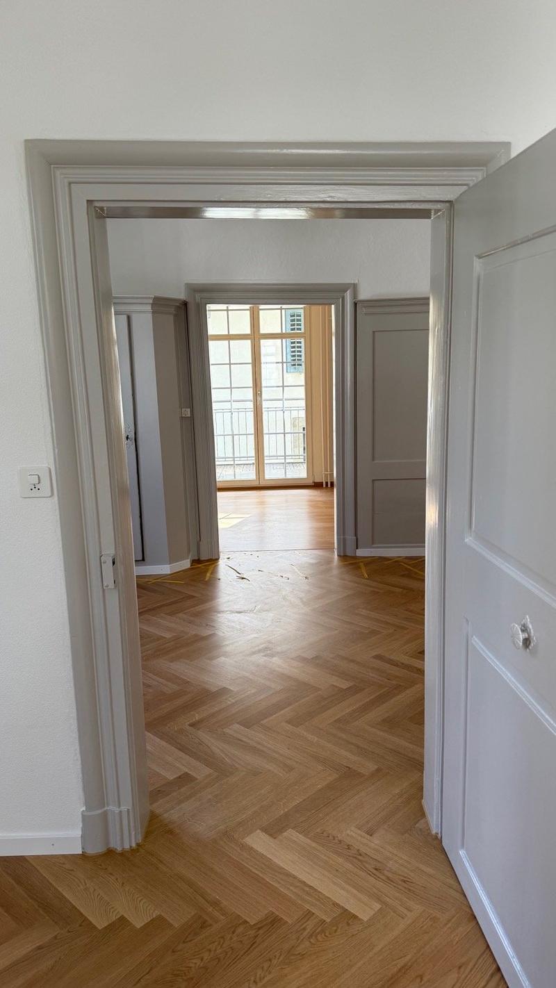 Historic 4-room apartment with balcony in a Baroque house (10)