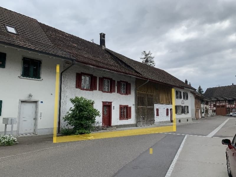 Farmhouse with great development potential in the Zürcher Weinland (2)