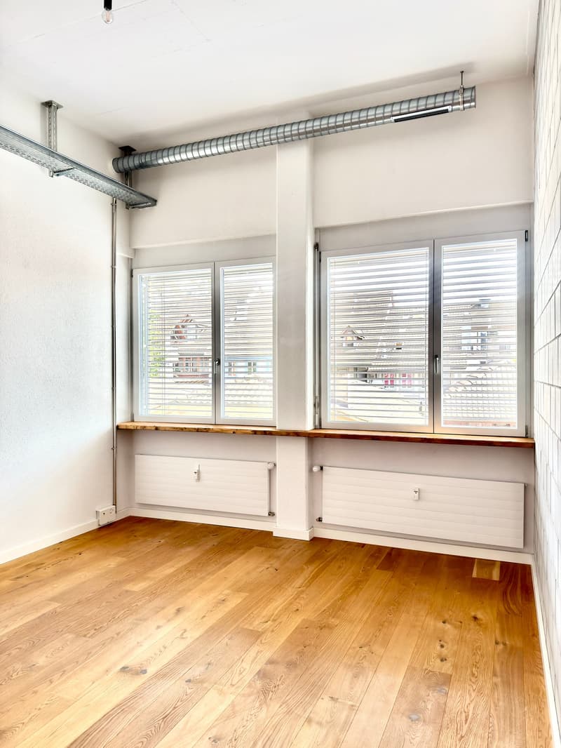 Einzigartige 2.5-Zimmer-Wohnung (99m2) im Herzen von Laupen (BE) (10)